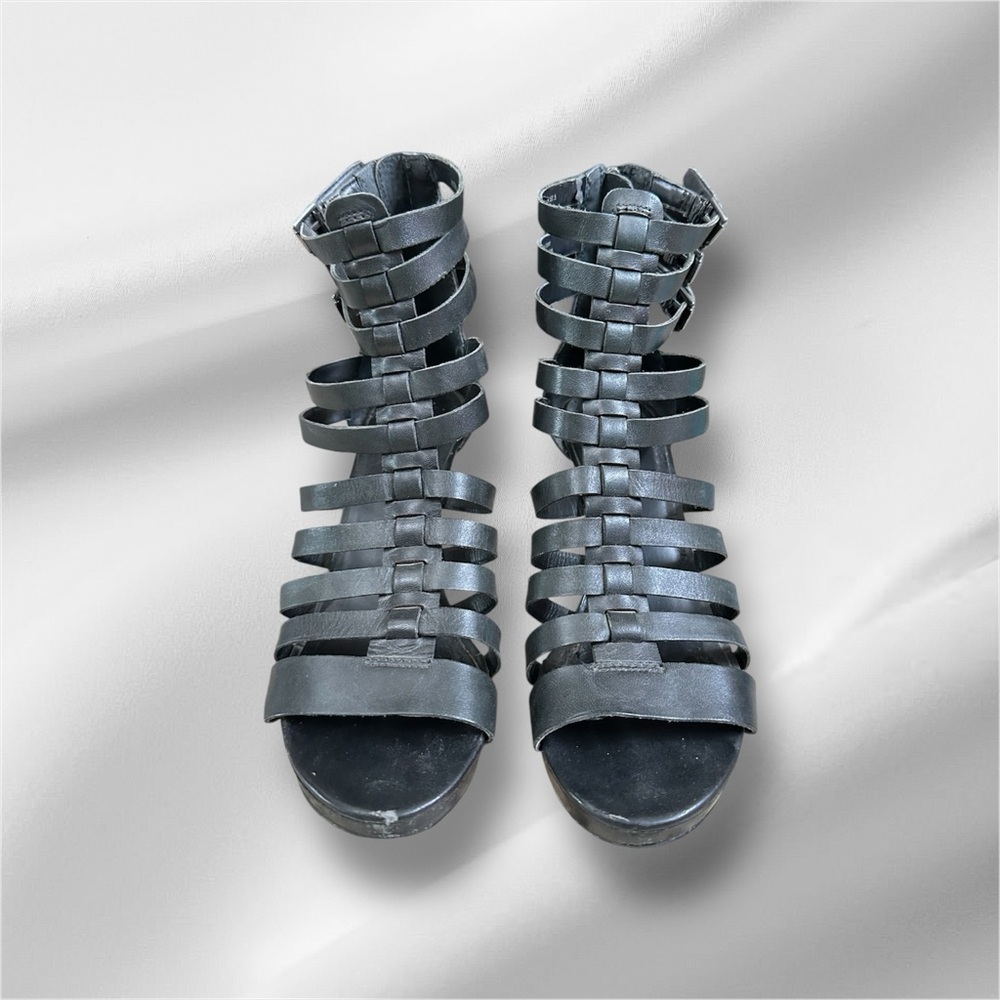 Via Spiga high heel sz 7 leather Roman strappy buckles platform dress shoes - Picture 4 of 12